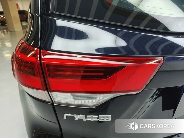 Toyota Highlander id 4261118 из Китая 29