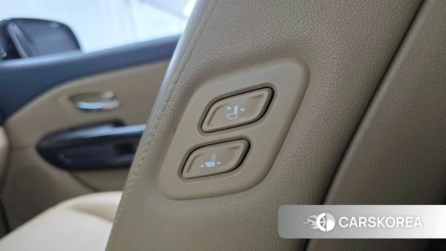 Kia The New Carnival id 4543227 из Кореи 29