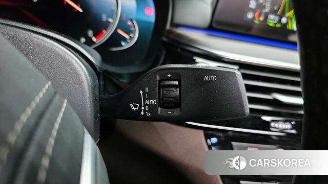 BMW 5 Series (G30) id 4269472 из Кореи 29