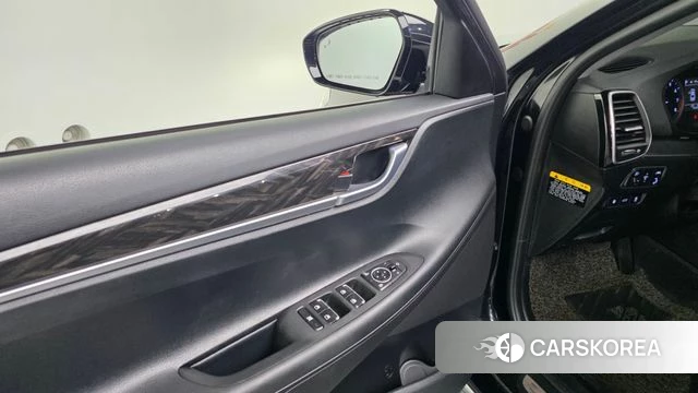 Hyundai Grandeur IG id 4615351 из Кореи 29