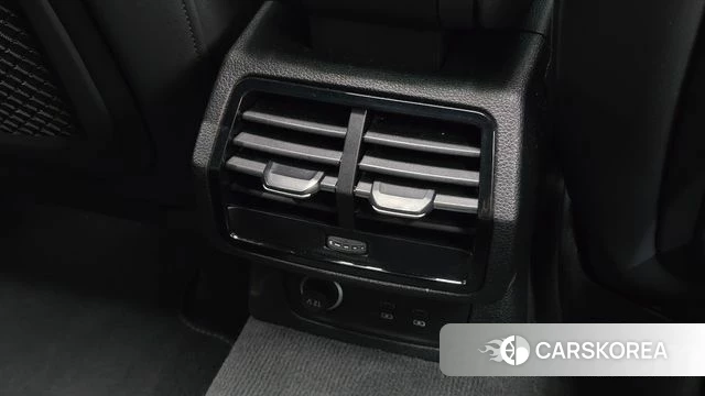 Audi Q3 (F3) id 4696980 из Кореи 29