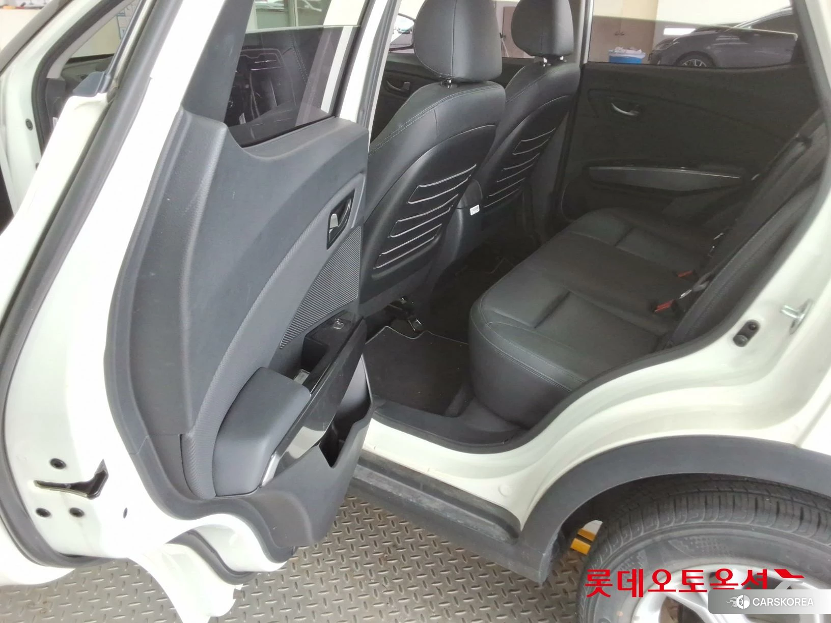 SsangYong Tivoli id 3875666 из Кореи 28