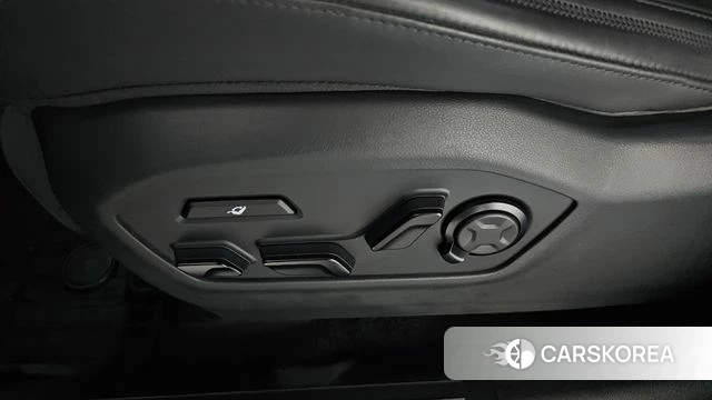 Hyundai Santa Fe (MX5) id 4408045 из Кореи 29