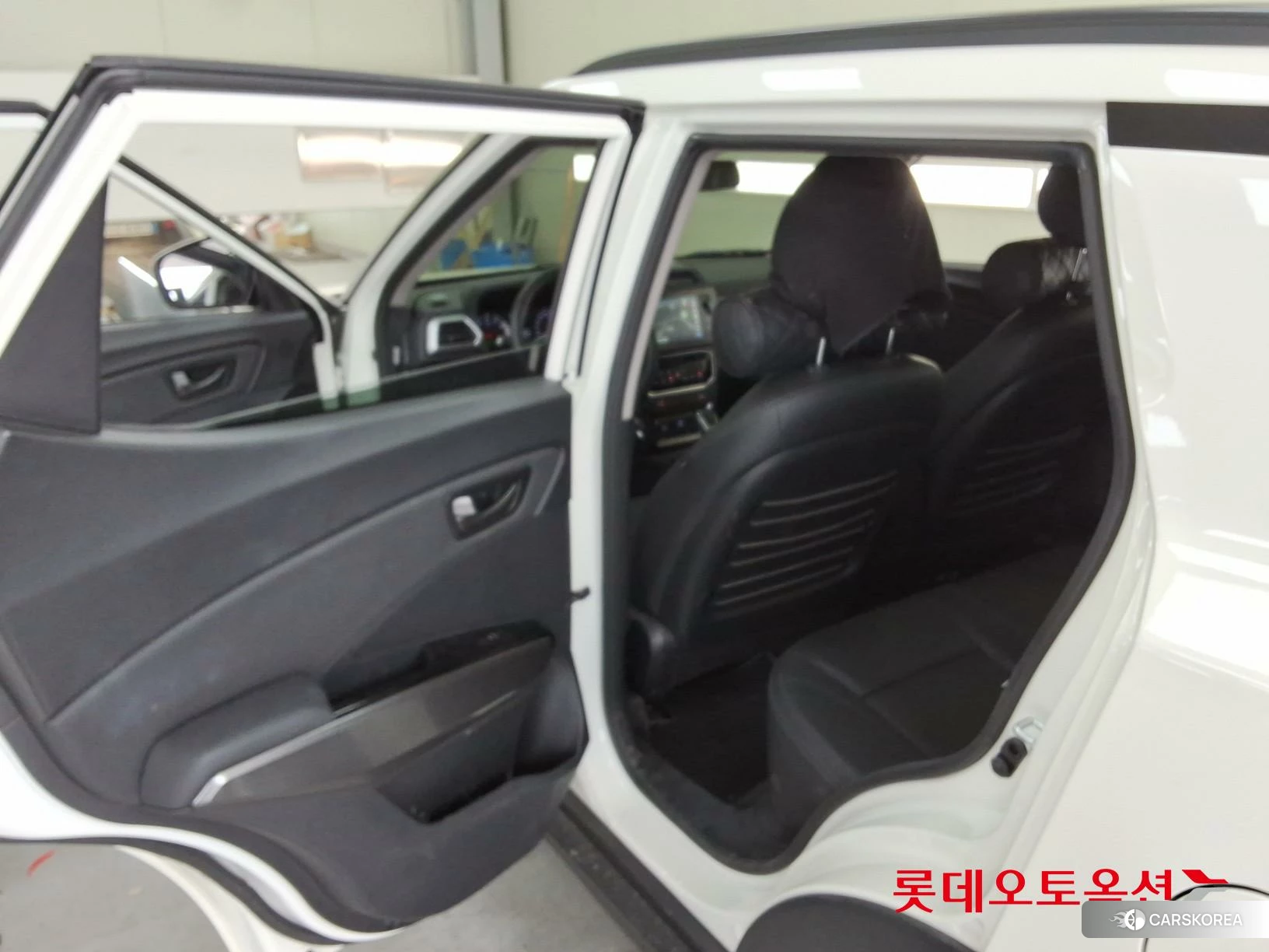 SsangYong Tivoli id 3875661 из Кореи 29