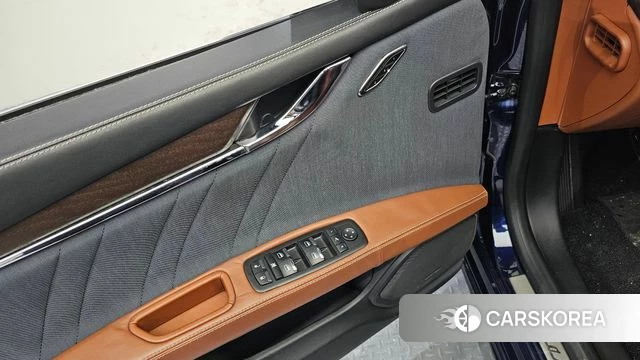 Maserati Quattroporte id 4638337 из Кореи 29