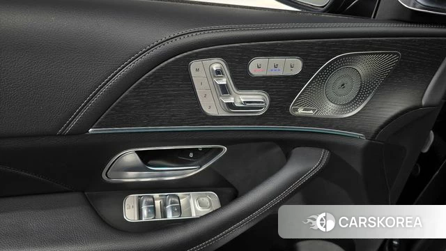 Mercedes-Benz GLS - Class X167 id 4422691 из Кореи 29