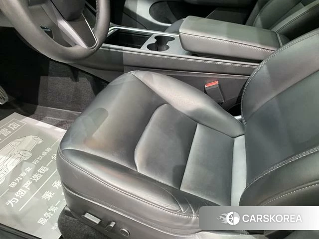 Tesla Model Y id 4182695 из Китая 29