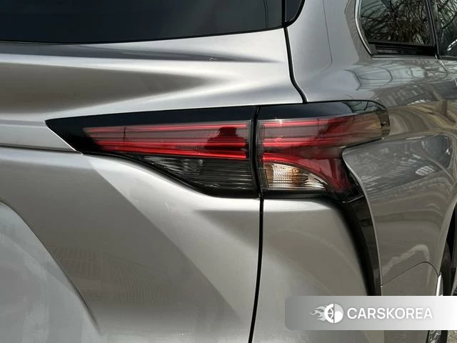Toyota Saina id 4278822 из Китая 29