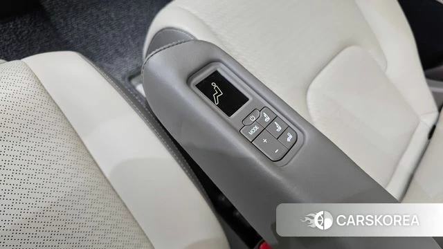 Kia The New Carnival 4th Generation id 4421901 из Кореи 29