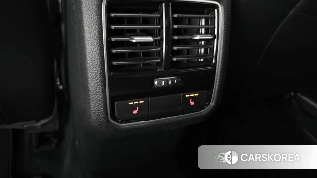 Volkswagen The New Passat id 4737502 из Кореи 29