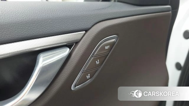 Hyundai The New Grandeur IG Hybrid id 4745770 из Кореи 29