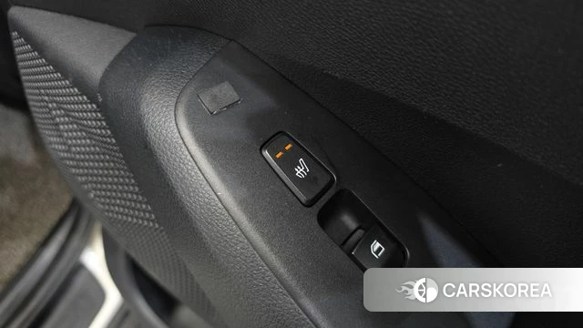 Kia Seltos id 4293923 из Кореи 29