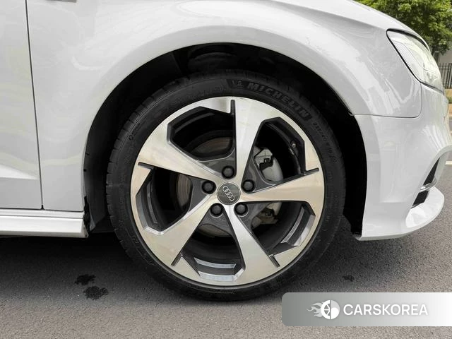 Audi A3 id 4214131 из Китая 29