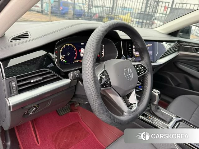 Volkswagen Passat id 4257858 из Китая 29