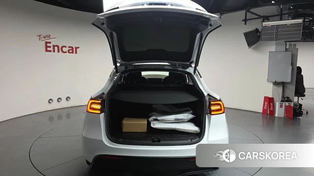 Tesla Model Y id 4360644 из Кореи 29
