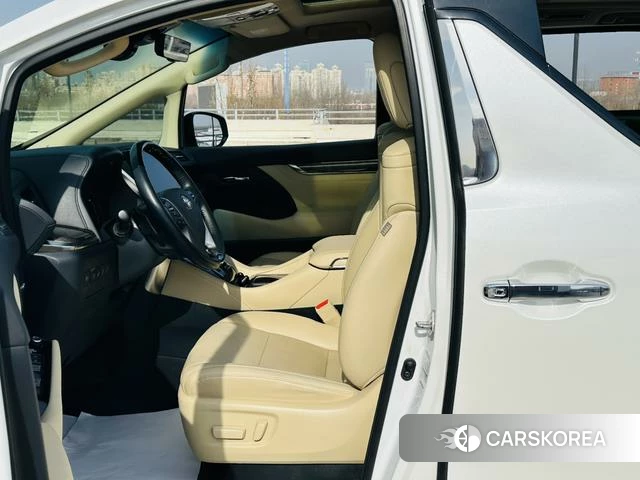 Toyota Elfa id 3908354 из Китая 29