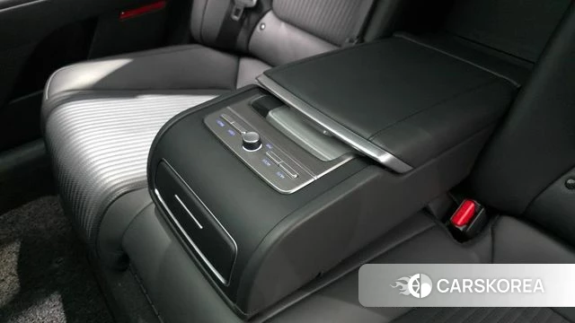 Hyundai Grandeur Hybrid (GN7) id 4432949 из Кореи 29