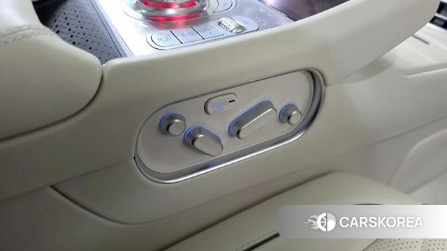 Genesis G90 (RS4) id 4315689 из Кореи 29