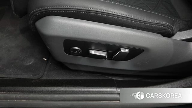 BMW 5 Series (G60) id 4719540 из Кореи 29