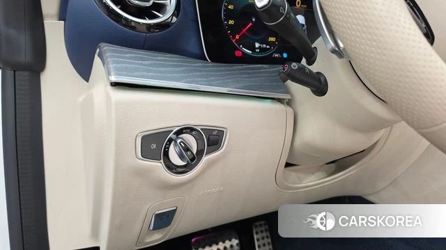 Mercedes-Benz E-Class W213 id 4768243 из Кореи 29