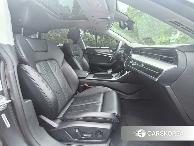 Audi A7 id 4313782 из Китая 29
