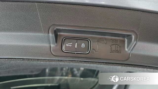 Ford Explorer 6th Generation id 4445390 из Кореи 29