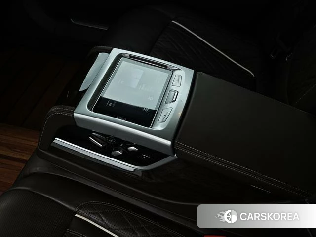 BMW 7 series id 4227920 из Китая 29