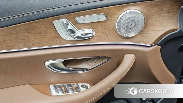 Mercedes-Benz E-Class W213 id 4250261 из Кореи 29
