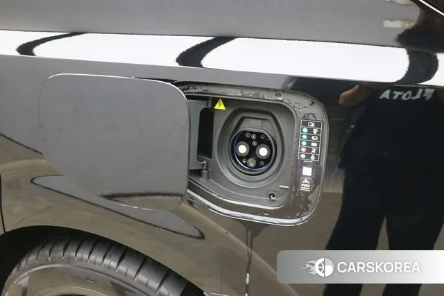 Volvo EM90 id 3920179 из Китая 29