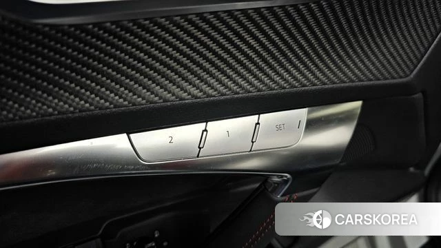 Audi RS7 (4K) id 4645569 из Кореи 29
