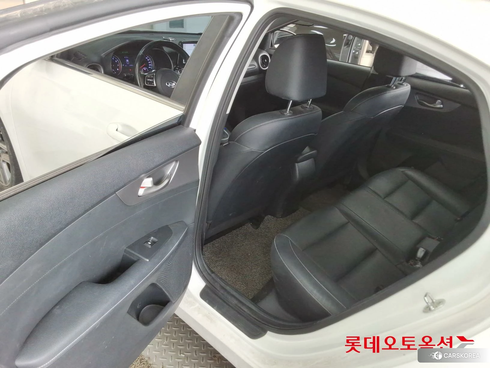 Kia K3 id 3888389 из Кореи 29