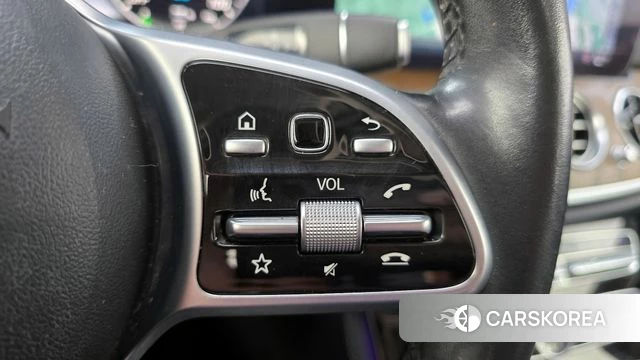 Mercedes-Benz E-Class W213 id 4196503 из Кореи 29