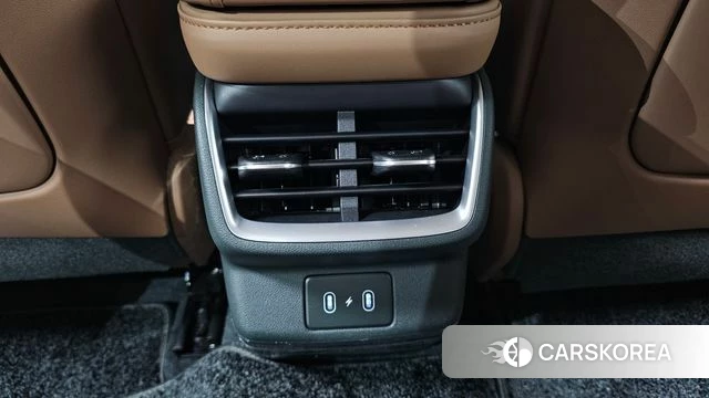 Hyundai Grandeur (GN7) id 4388412 из Кореи 29