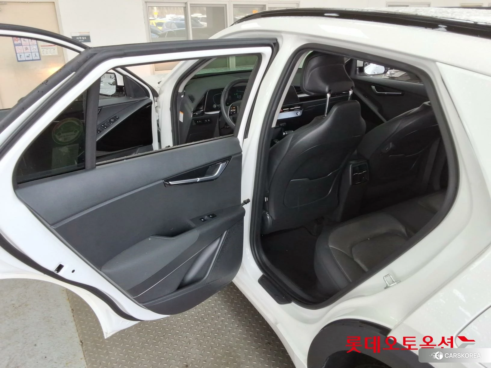 Kia Niro Hybrid id 3869427 из Кореи 29