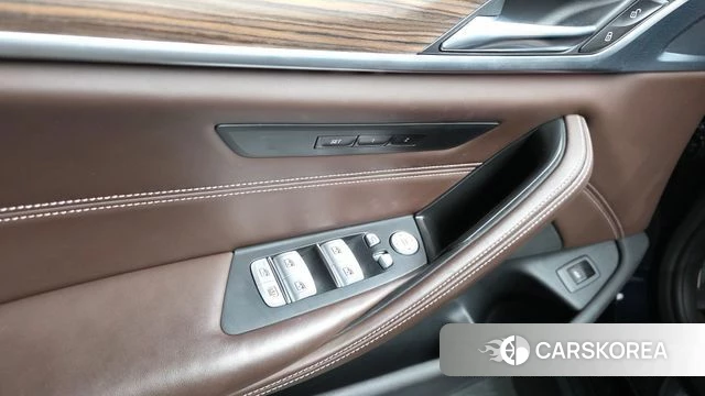 BMW 5 Series (G30) id 4780755 из Кореи 29