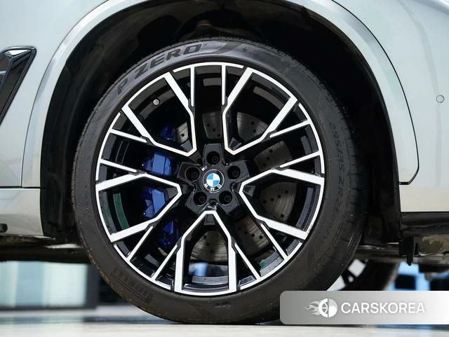 BMW X5 M id 4239124 из Китая 29