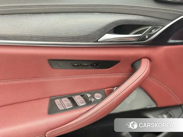 BMW 5 series id 4256919 из Китая 29