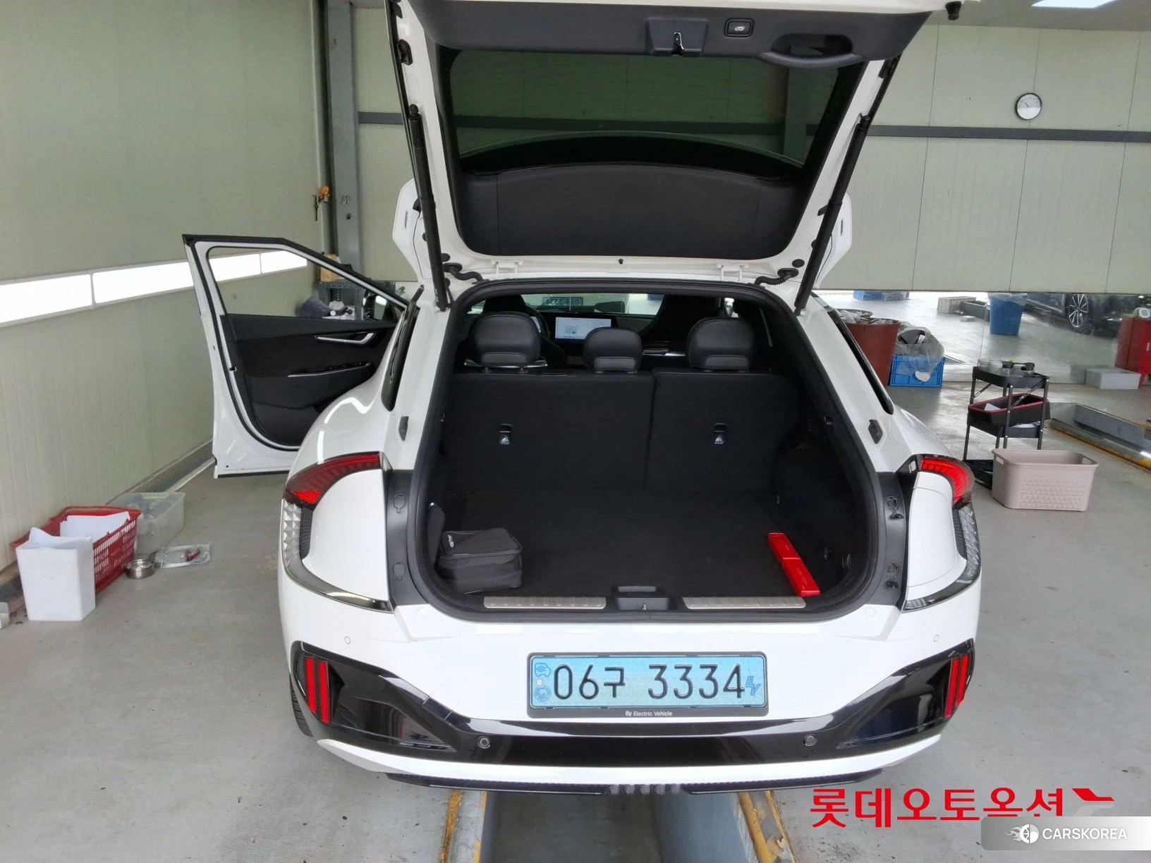 Kia EV6 GT id 3875721 из Кореи 29