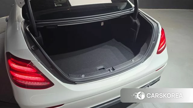 Mercedes-Benz E-Class W213 id 4794400 из Кореи 29