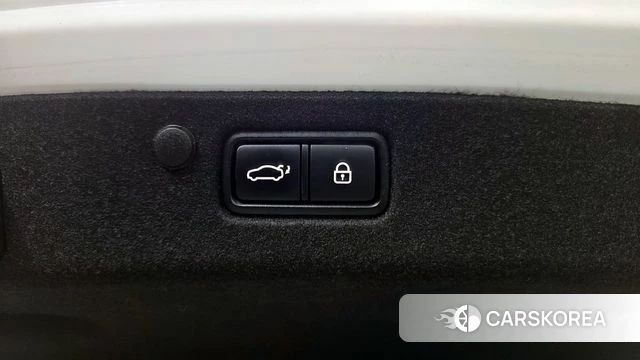 Hyundai The New Grandeur IG id 4384036 из Кореи 29