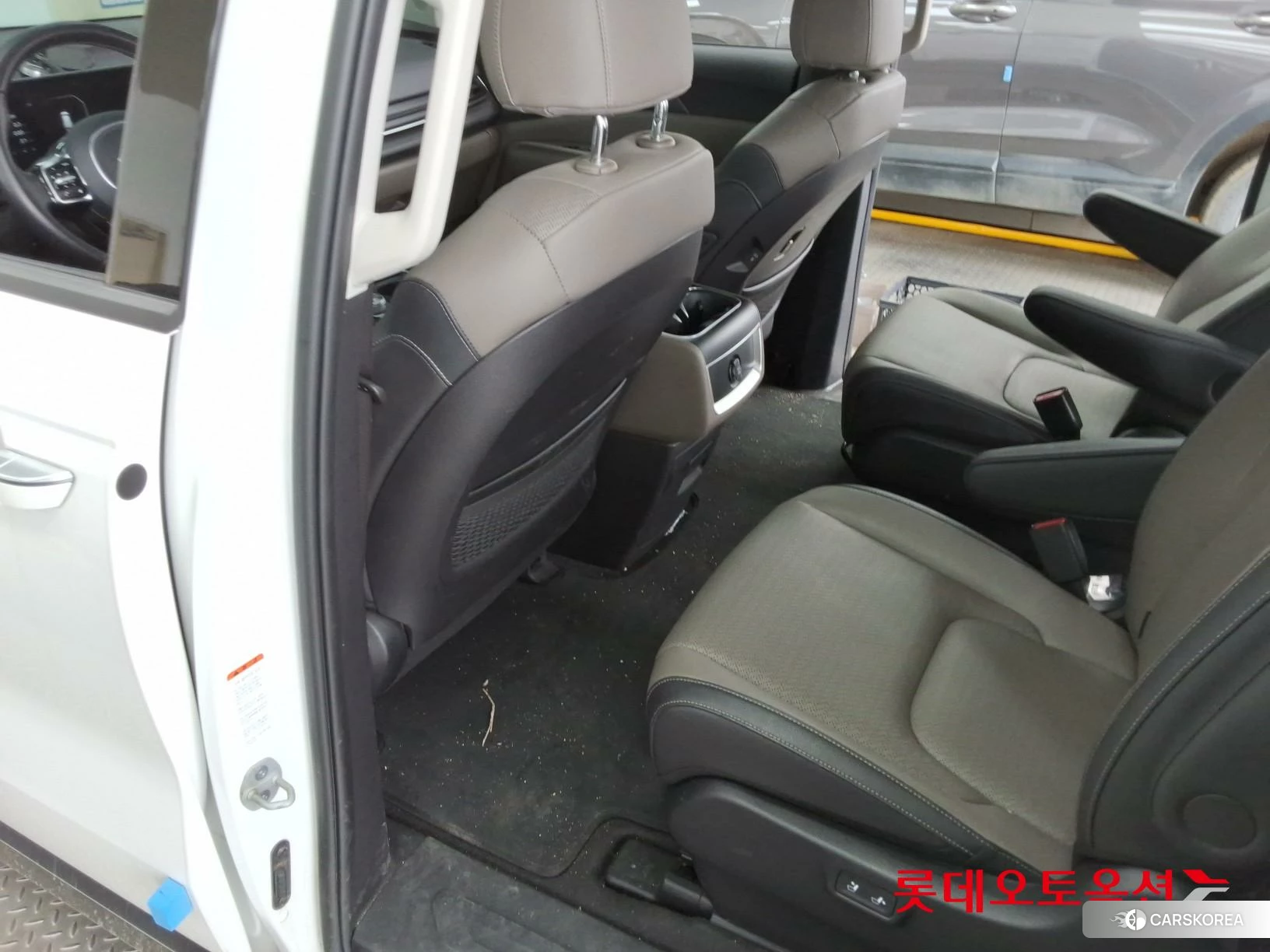 Kia Carnival Hybrid id 3888408 из Кореи 29