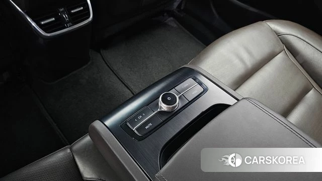 Hyundai The New Grandeur IG id 4746366 из Кореи 29