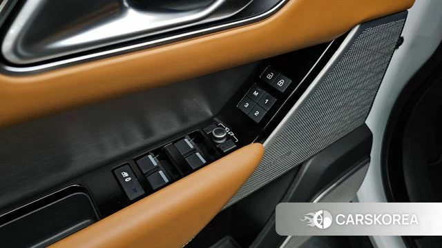 Land Rover Range Rover Velar id 4370408 из Кореи 29