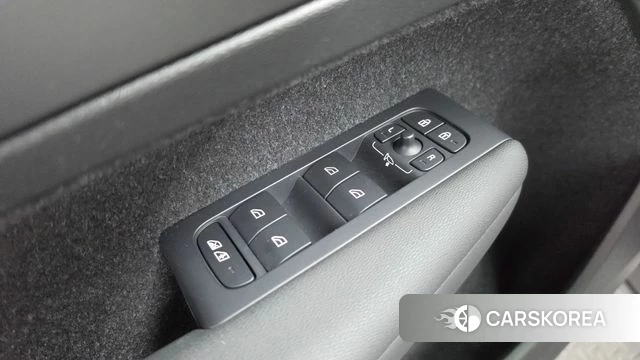 Volvo XC40 id 4864910 из Кореи 29
