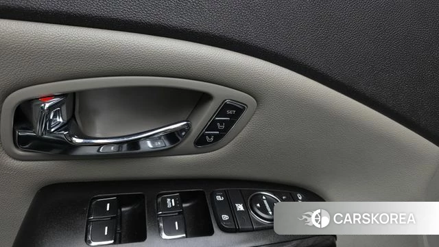 Kia All New Carnival id 4937817 из Кореи 29