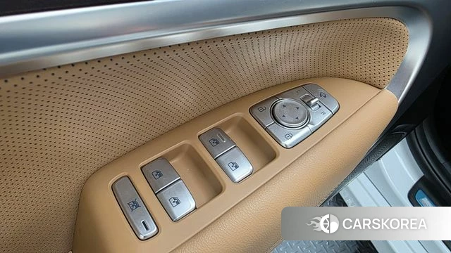 Genesis The New G70 id 4691901 из Кореи 29