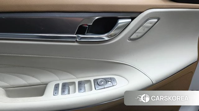 Hyundai The New Grandeur IG id 4496124 из Кореи 29
