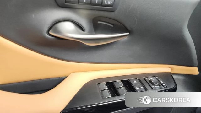 Lexus ES300h 7th generation id 4201485 из Кореи 29