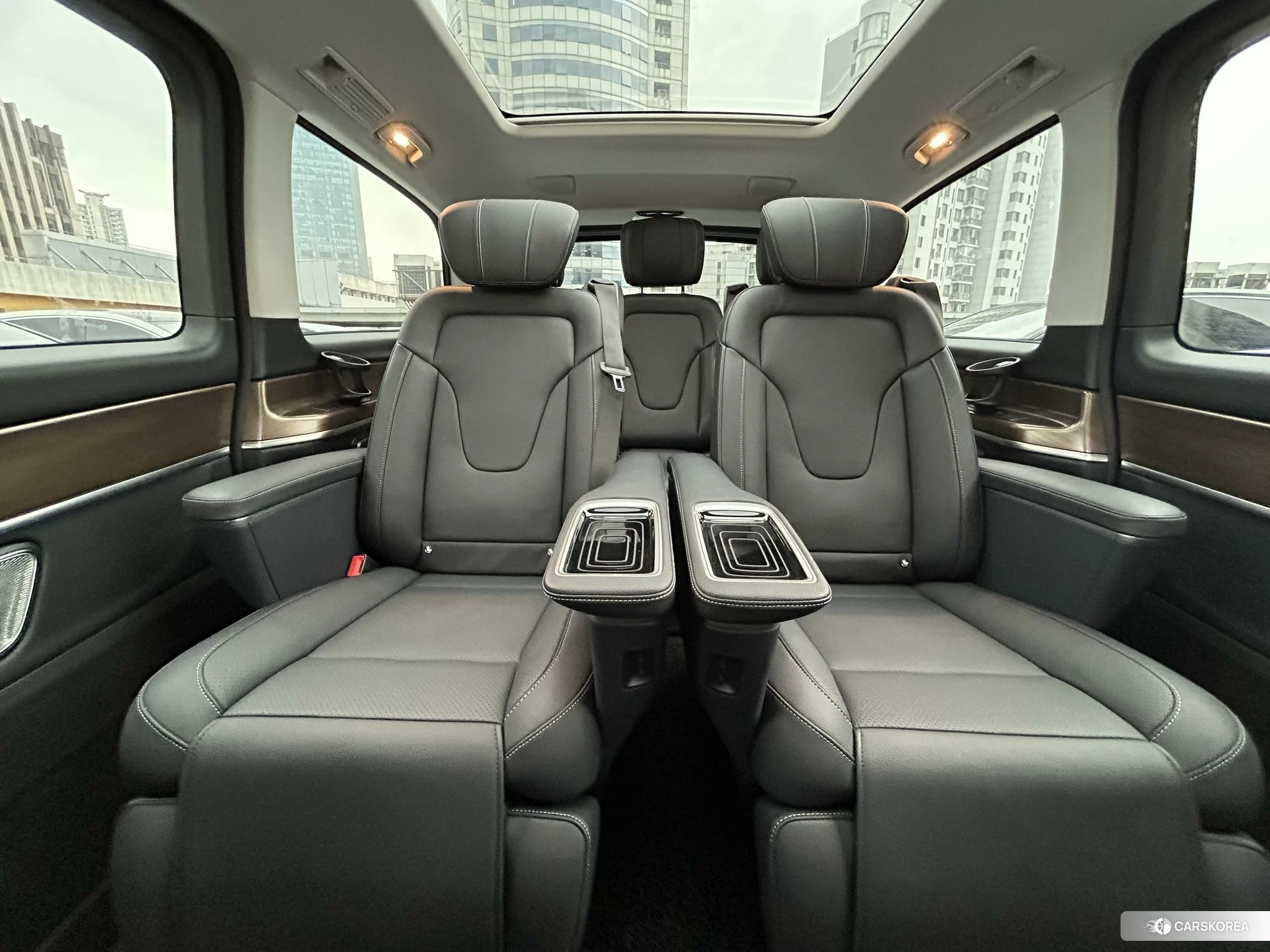 Mercedes-Benz V-class id 4467694 из Китая 29