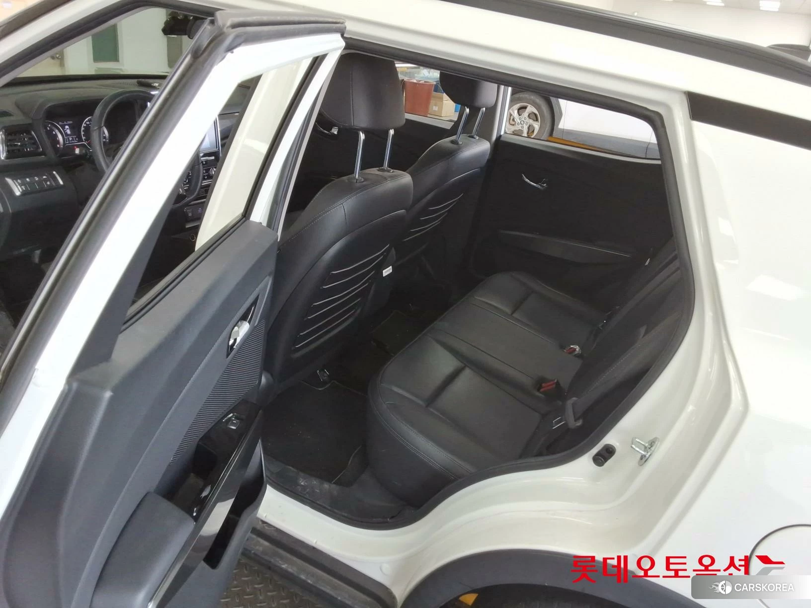 SsangYong Tivoli id 3869462 из Кореи 29